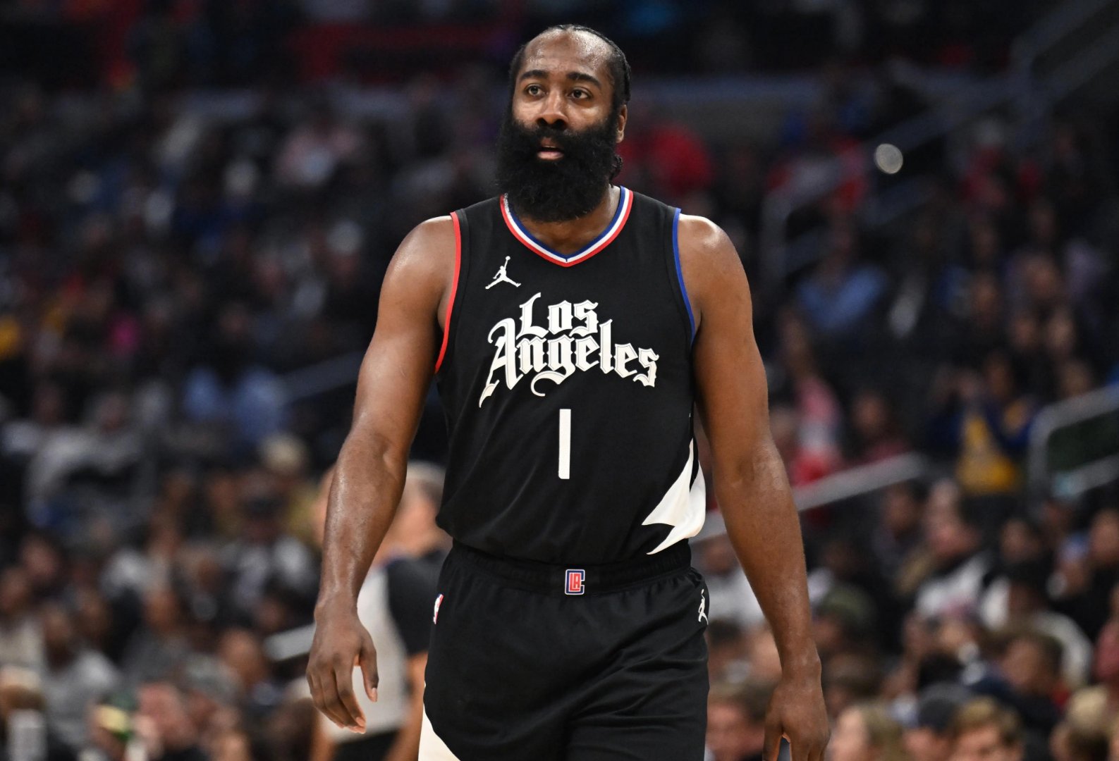 包含哈登巅峰对决，塔图姆与70激战IG分钟，关键助攻胜负难料！的词条