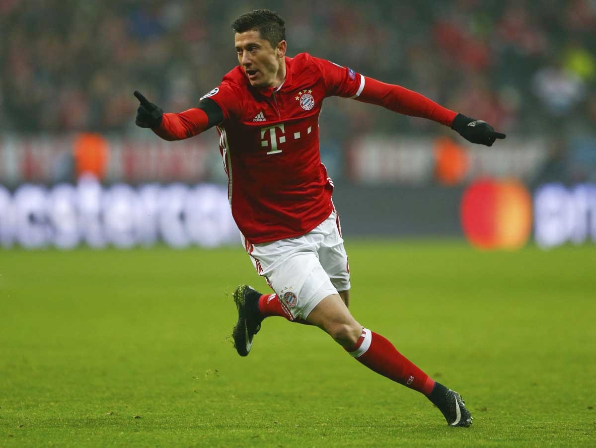 亚博-莱万多夫斯基连续七场比赛得分超过大胜，美国队挑战极限！的简单介绍